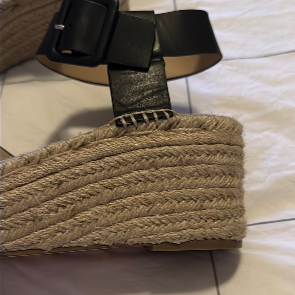 Sole Society Black and Cream Espadrille Size 8 - Picture 4 of 5